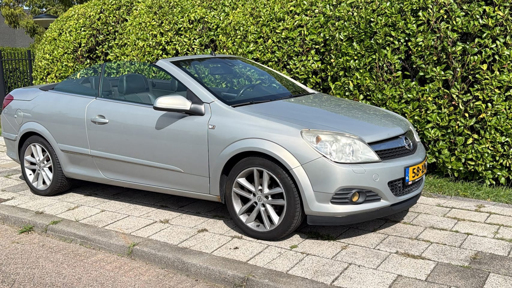 Opel Astra TwinTop - 1.8 Temptation 1.8 Temptation - AutoWereld.nl