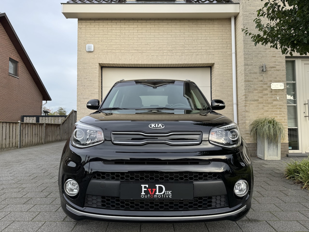 Kia Soul - 1.6 132pk DreamTeam Navi Clima Camera Stuur en StoelVerwaming Led DAB 17" Pdc - AutoWereld.nl
