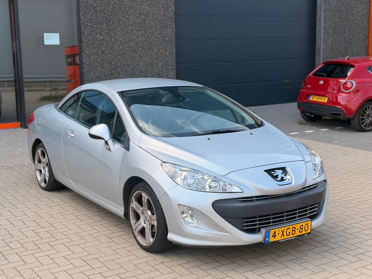 Peugeot 308 CC - 1.6 VTi Sport Pack 1.6 VTi Sport Pack - AutoWereld.nl