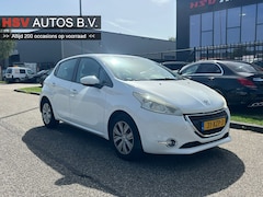 Peugeot 208 - 1.2 VTi Access navi airco 4-deurs org NL