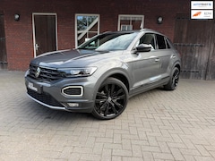 Volkswagen T-Roc - 1.5 TSI Sport |Trekhaak| LED| ACC| Blindspot| Virtual