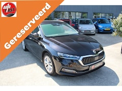 Skoda Octavia Combi - 1.0 TSI Bns Ed. Plus /trekhaak/camera/carplay