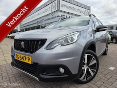 Peugeot 2008 - 1.2 PureTech GT-line Camera/Nav/Pano/Trekhaak