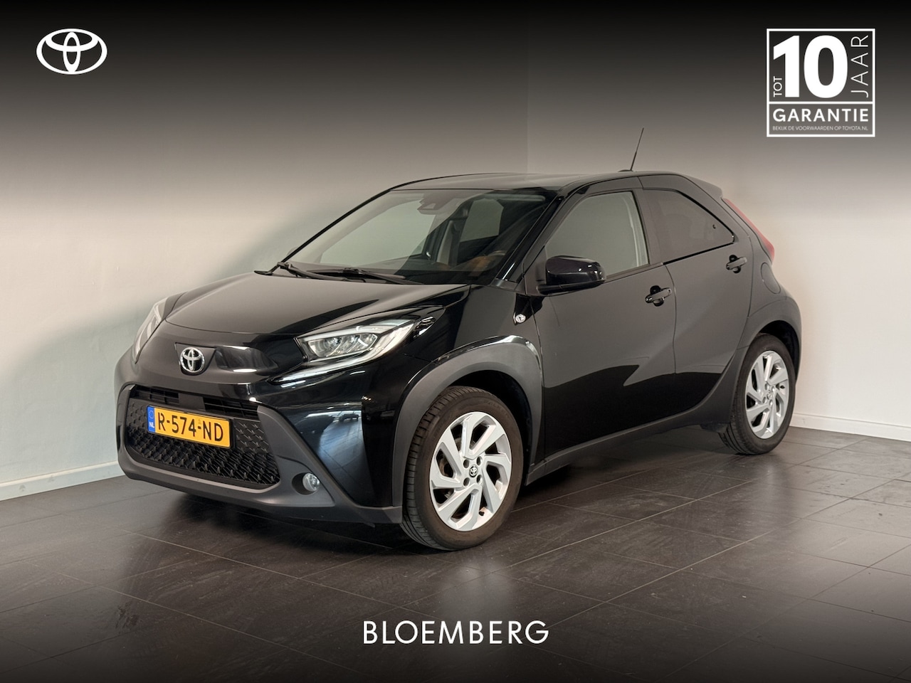 Toyota Aygo X - 1.0 VVT-i S-CVT first | Led koplampen | Climate control | Lichtmetalen velgen | - AutoWereld.nl