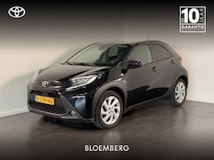 Toyota Aygo X - 1.0 VVT-i S-CVT first | Led koplampen | Climate control | Lichtmetalen velgen |
