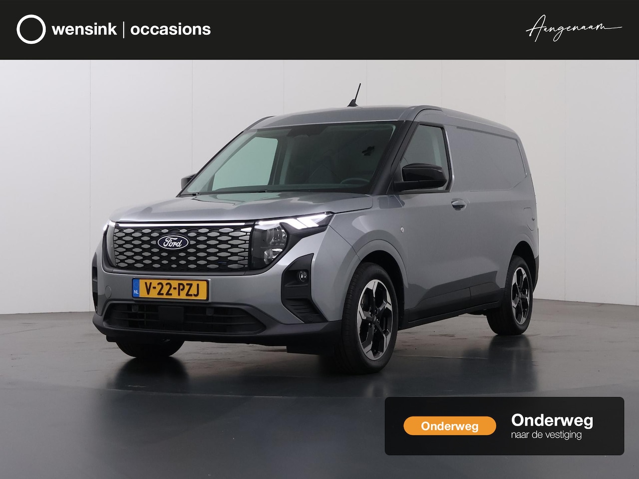 Ford Transit Courier - E-Transit LIMITED | 44 kWh | ADAPTIVE CRUISE | LM VELGEN | 2-ZITS | TREKHAAK | NAVIGATIE | - AutoWereld.nl