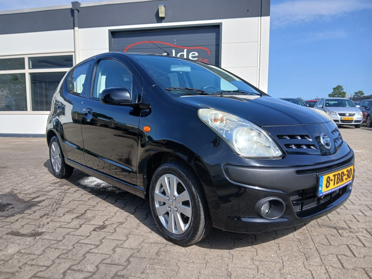 Nissan Pixo - 1.0 Koude Airco/Apk 02-'27/Zwart metallic - AutoWereld.nl