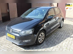 Volkswagen Polo - 1.2 TDI BlueMotion . -- LEES TEKST