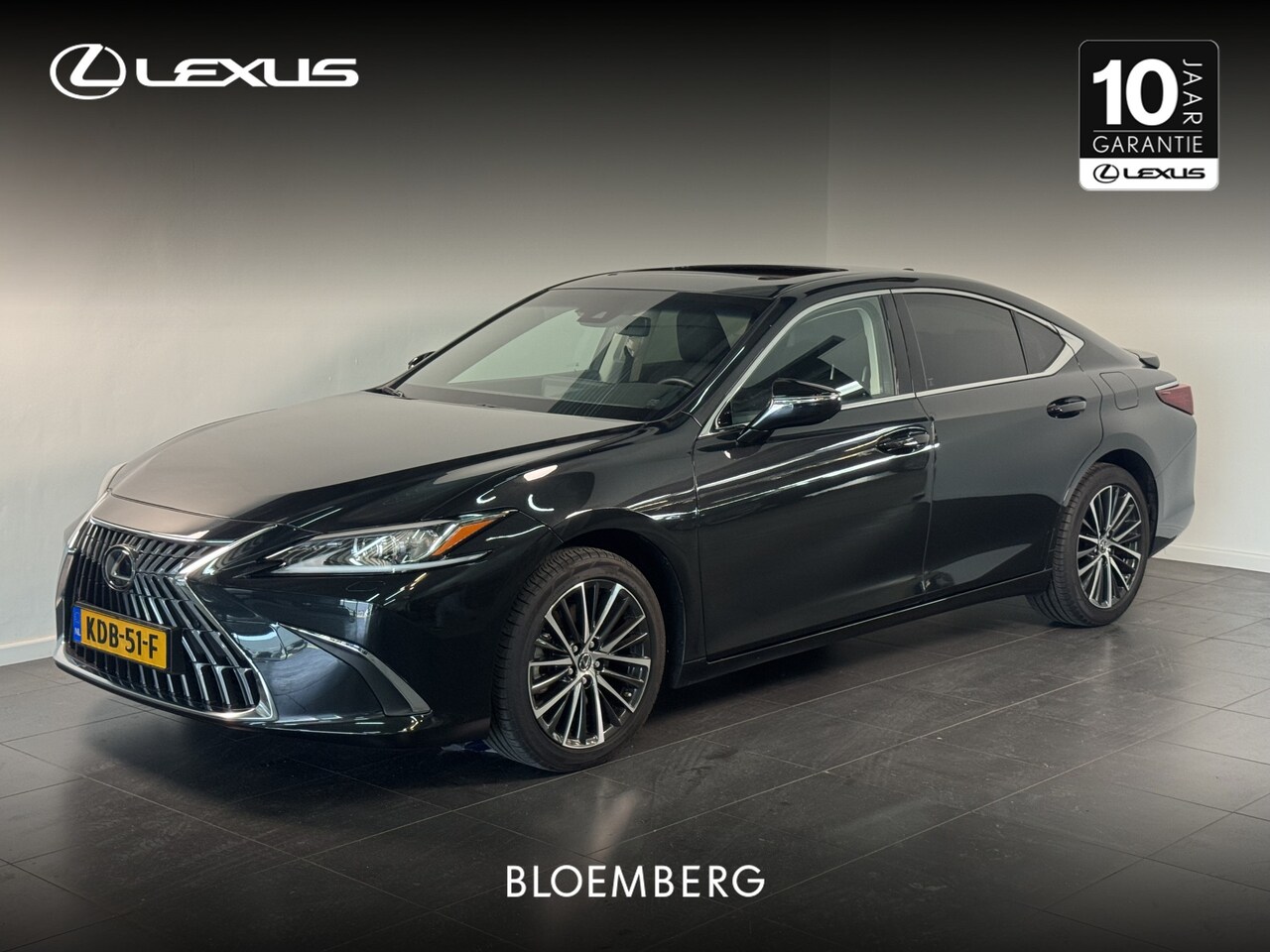 Lexus ES - 300h 35th Edition | Elektrische bestuurdersstoel | Stoel/Stuurverwarming | Lederen bekledi - AutoWereld.nl