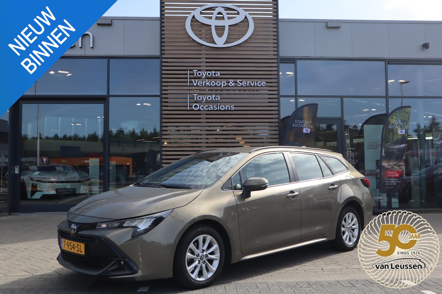 Toyota Corolla Touring Sports - Hybrid 140 Active NL-AUTO 1E EIGENAAR CAMERA APPLE/ANDROID AD-CRUISE DAB+ LM-VELGEN - AutoWereld.nl
