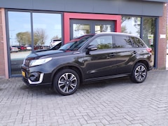 Suzuki Vitara - 1.5 Hybrid Style Trekhaak Navi PDC Camera Stoelverw. NAP
