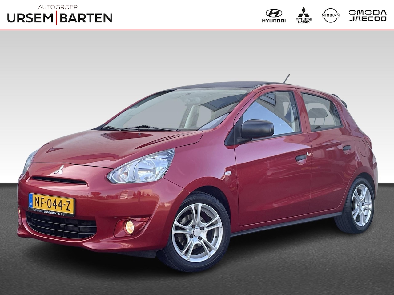 Mitsubishi Space Star - 1.0 Intense | Achterbank in delen neerklapbaar | Alarm klasse 1(startblokkering) | Bestuur - AutoWereld.nl