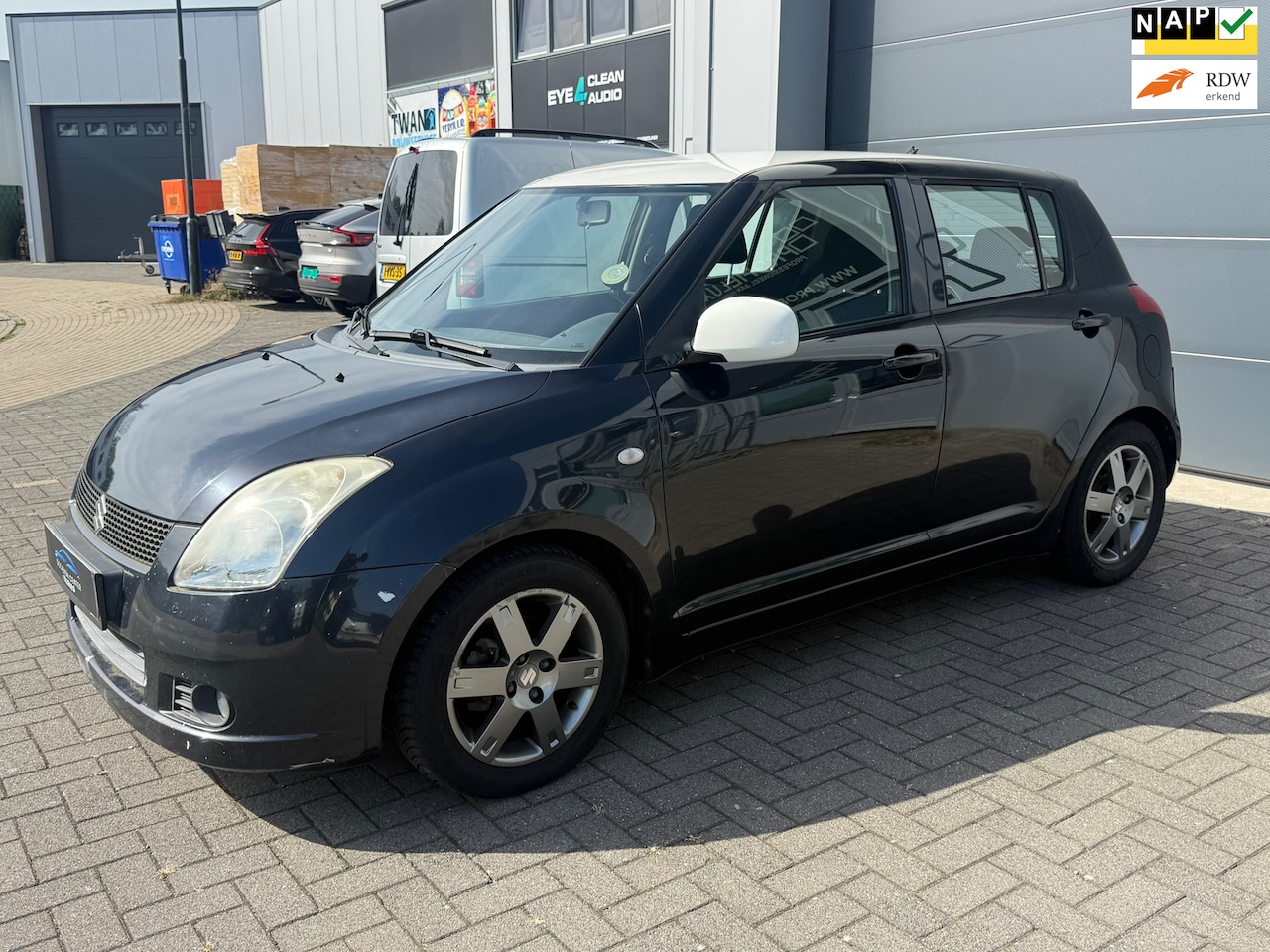 Suzuki Swift - 1.3 AIRCO | GROOT SCHERM | ELEKTR PAKKET | NIEUWE APK | - AutoWereld.nl