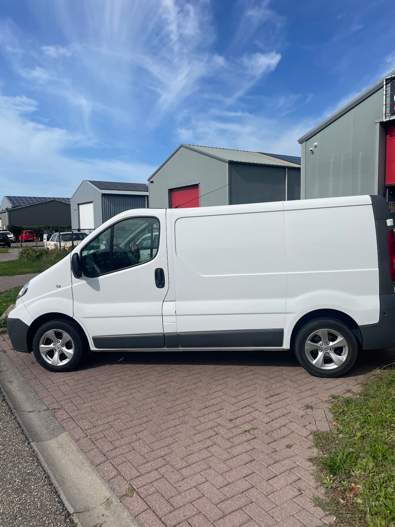 Nissan Primastar - 90.27 2.0 dCi 310L Gechipt naar 155 pk en Apple/android CarPlay - AutoWereld.nl