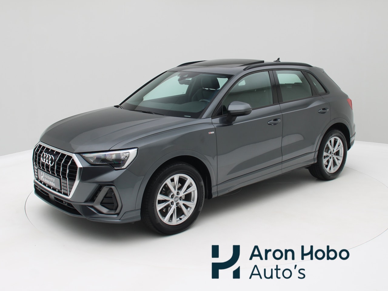 Audi Q3 - 35 TDI S-Line Pano, Carplay, Stoelverwarming - AutoWereld.nl