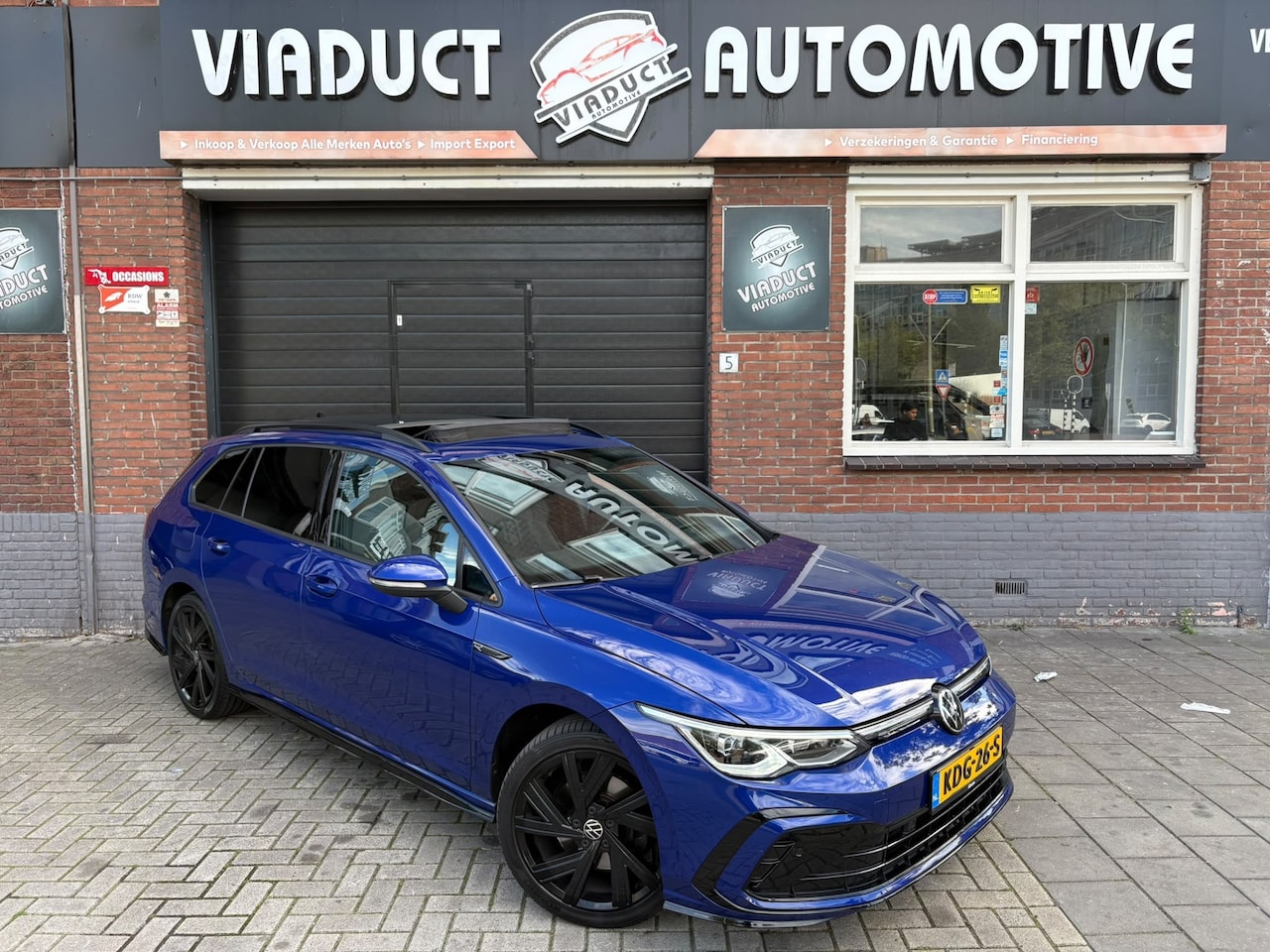Volkswagen Golf Variant - 2.0 TSI 3X R-Line Pano H&K Camera Keyless Entry&Go 4Motion - AutoWereld.nl