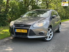 Ford Focus Wagon - 1.0 EcoBoost Lease Trend | Cruise + Navi Nu € 3.450,