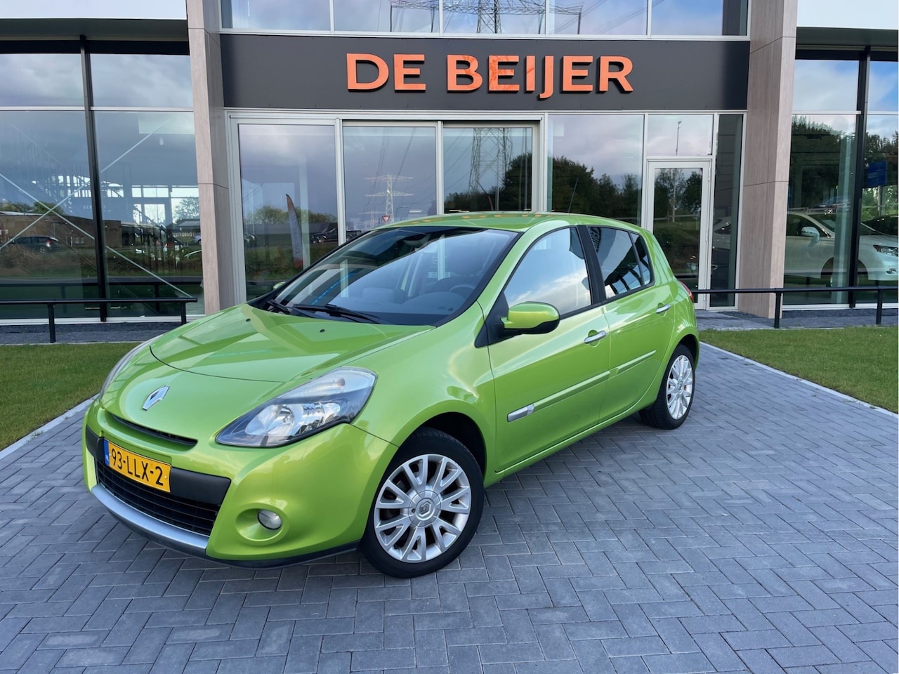 Renault Clio - 1.2 TCe 100pk Dynamique Trehh. I Airco I Navi - AutoWereld.nl