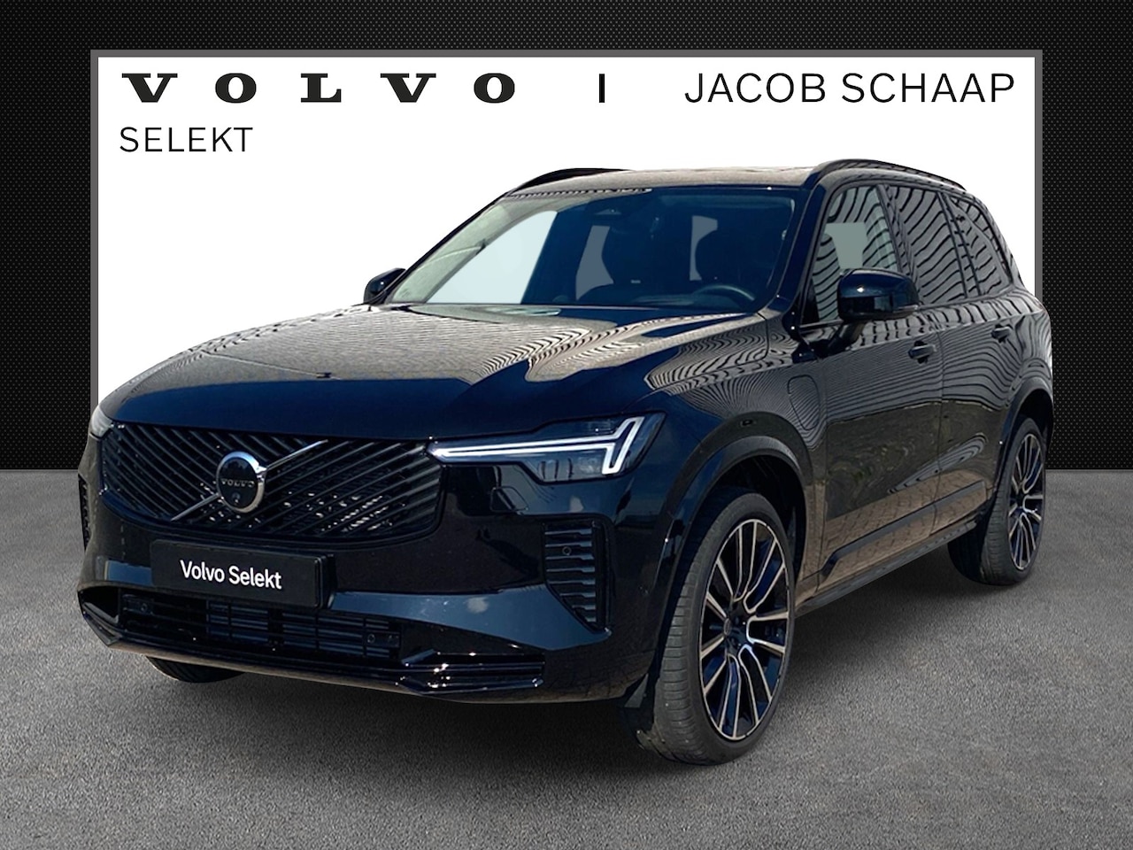 Volvo XC90 - 2.0 T8 Plug-in hybrid AWD Ultra Dark / Bowers & Wilkins / Luchtvering / Trekhaak / 360 cam - AutoWereld.nl