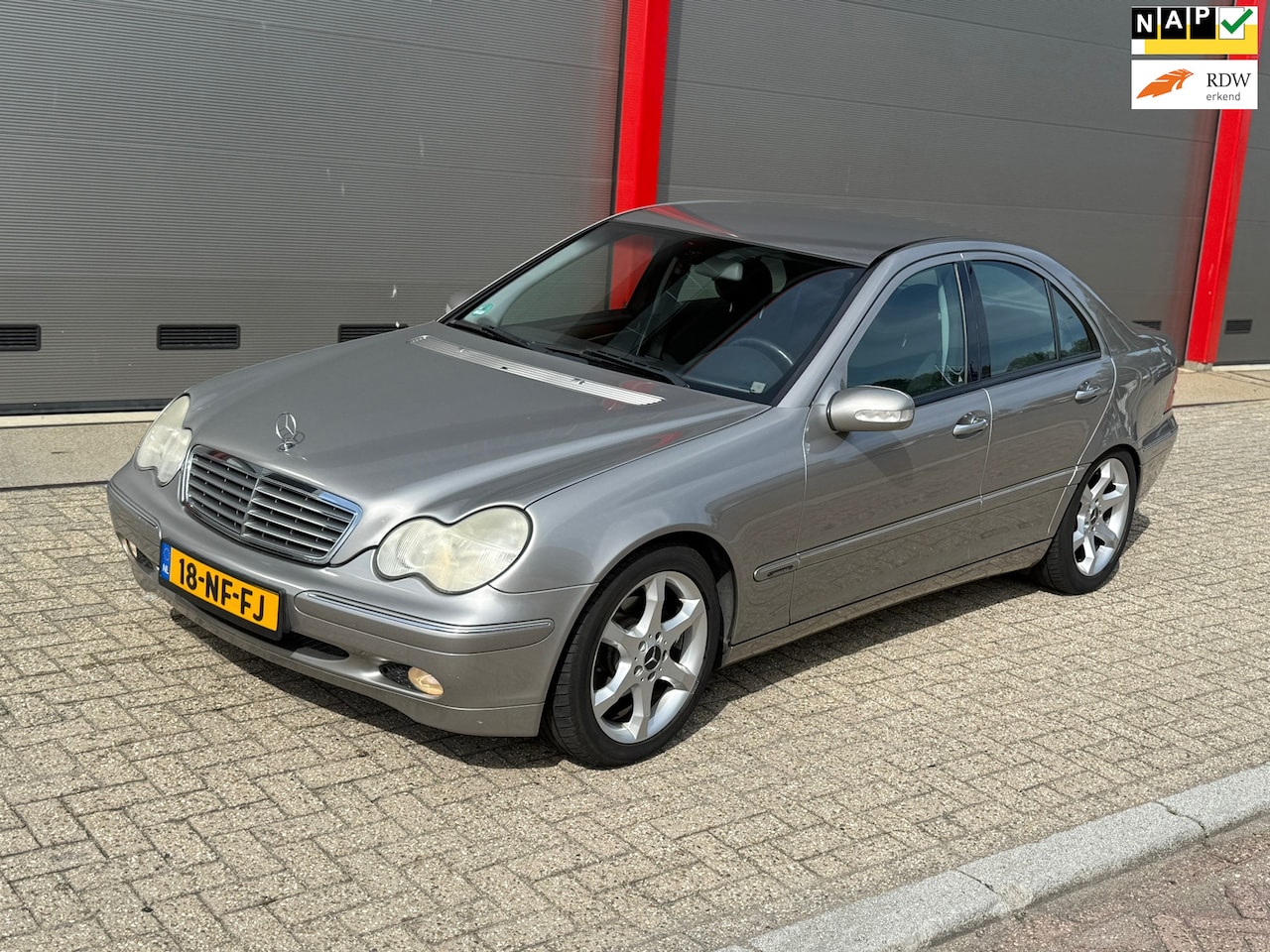 Mercedes-Benz C-klasse - 180 K Elegance 180 K. Elegance - AutoWereld.nl