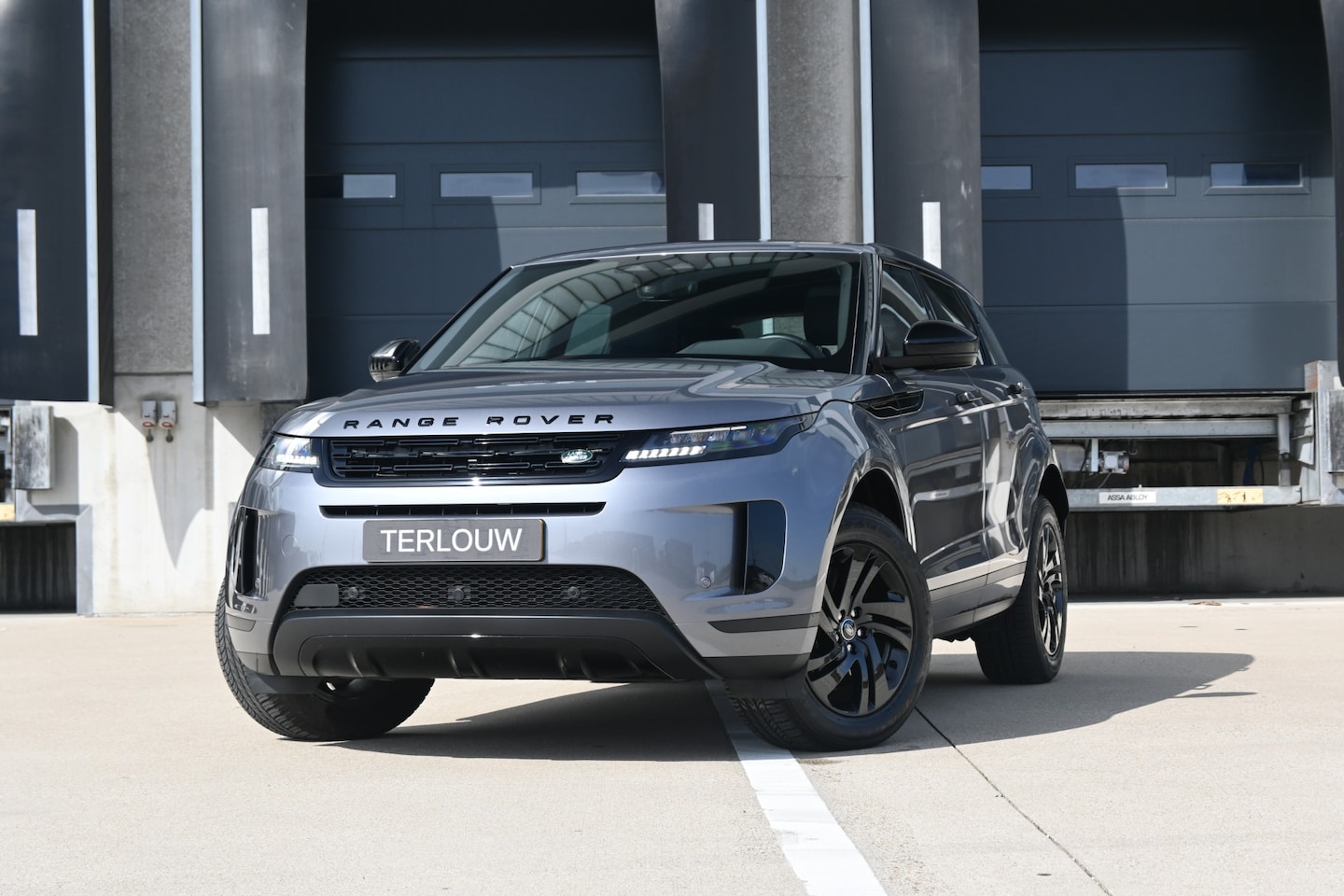 Land Rover Range Rover Evoque - 1.5 P270e PHEV AWD S 1.5 P270e PHEV AWD S - AutoWereld.nl