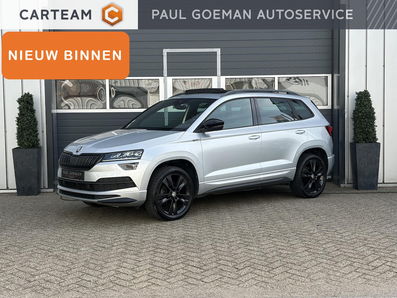 Skoda Karoq - 1.5 TSI ACT Sportline | Pano | Keyless | Parkeer sensoren | Elektrisch klep | - AutoWereld.nl
