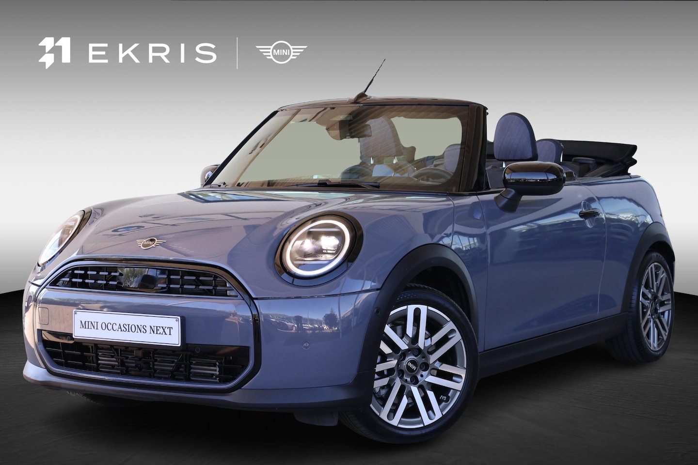 MINI Cabrio - Cooper C | Pakket M | Head-Up Display | Stoel- en Stuurverwarming | Achteruitrijcamera - AutoWereld.nl