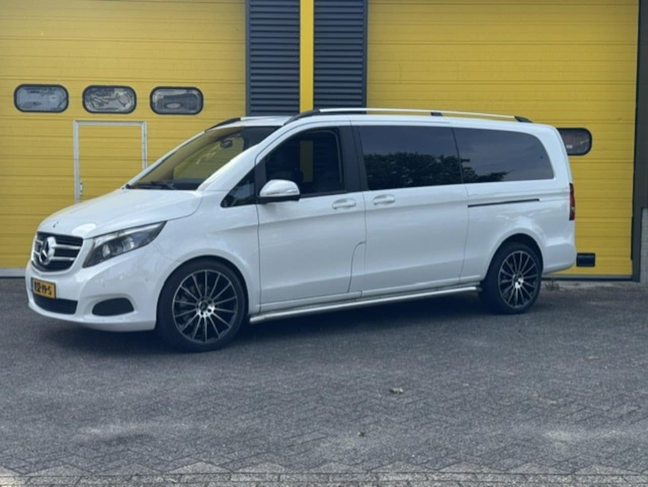 Mercedes-Benz V-klasse - 220d XL Airco Navi standkachel leer EU6 - AutoWereld.nl