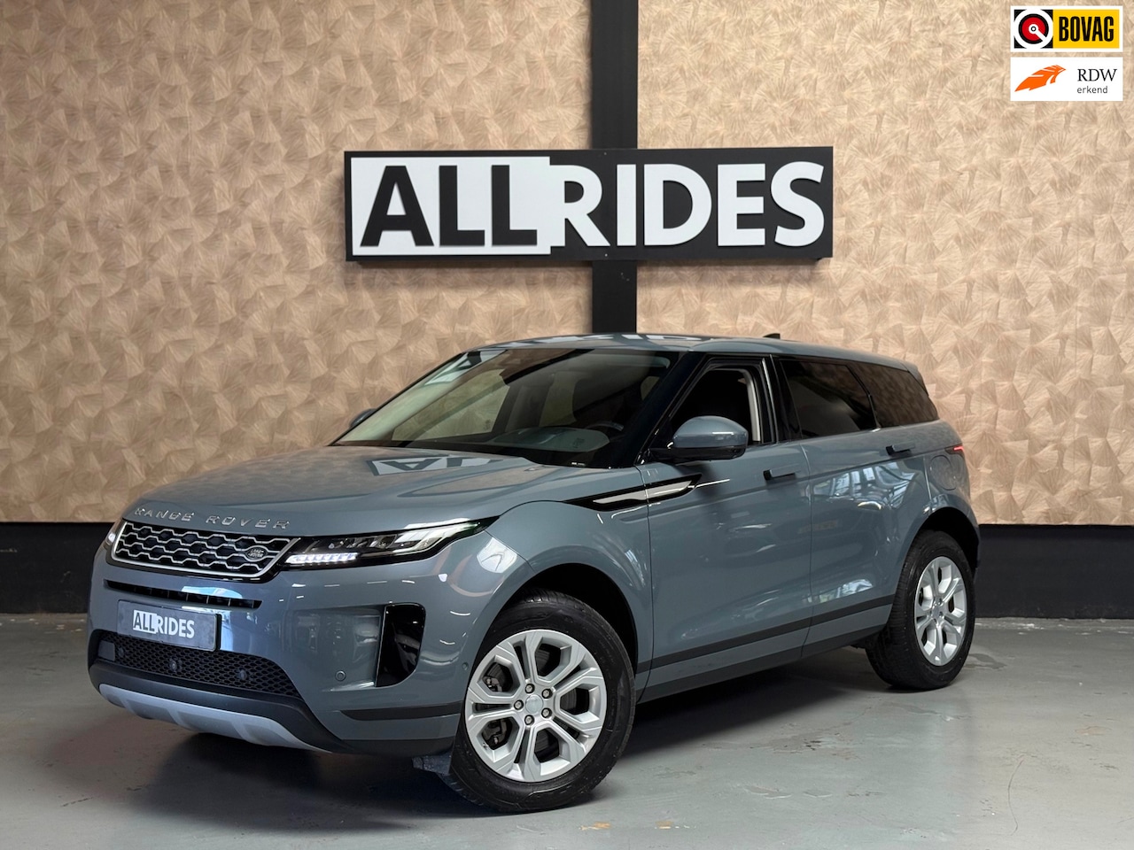Land Rover Range Rover Evoque - 1.5 P300e AWD SE | Stoelverwarming | Camera | Carplay | HUD - AutoWereld.nl