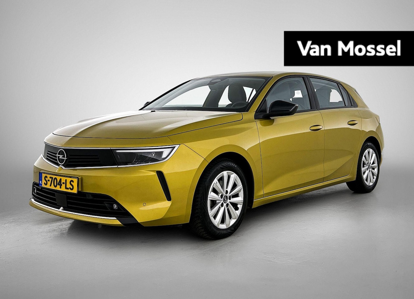 Opel Astra - 1.2 Level 2 | 110pk | Apple Carplay/Android Auto | Trekhaak | Parkeersensoren | - AutoWereld.nl