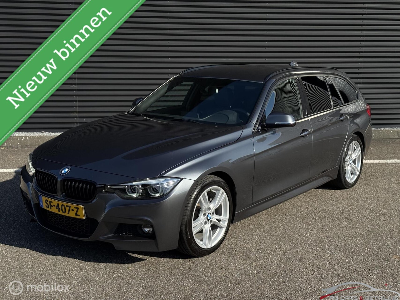 BMW 3-serie Touring - 318i M Sport Edition 318i M-Sport Edition, Leder, Digi dashbo - AutoWereld.nl