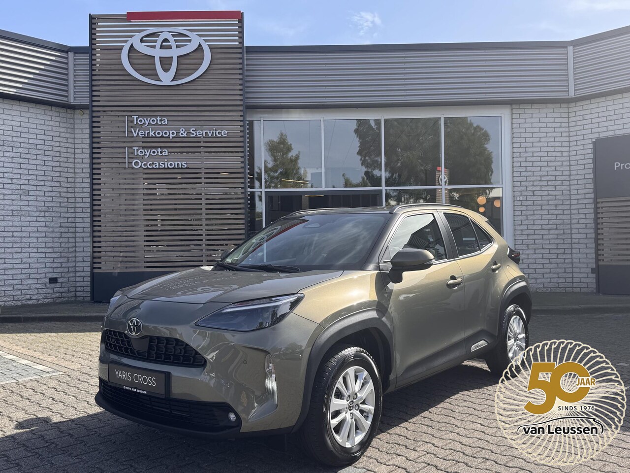 Toyota Yaris Cross - HYBRID 115 BUSINESS PLUS STOEL/STUURVERW APPLE/ANDROID CAMERA CLIMA AD-CRUISE LM-VELGEN BL - AutoWereld.nl