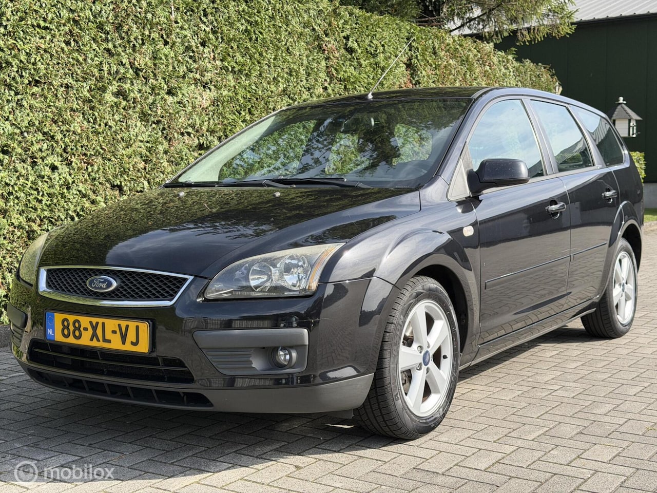 Ford Focus Wagon - 1.6-16V Ambiente 1.6-16V Ambiente - AutoWereld.nl
