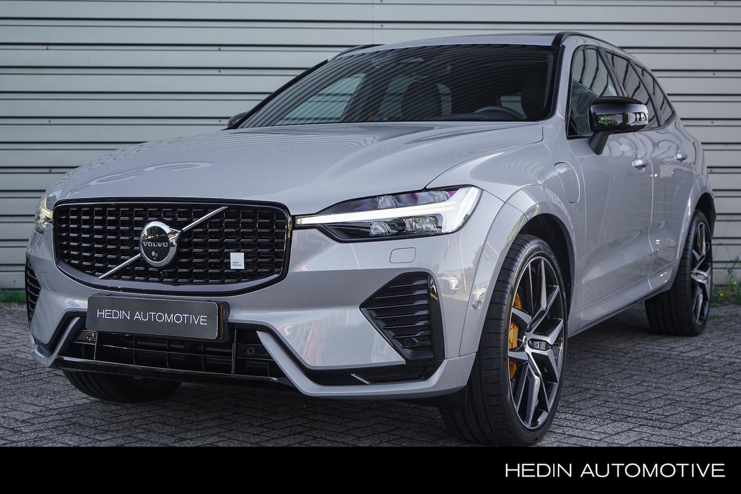 Volvo XC60 - T8 Plug-in-hybrid AWD Polestar Engineered | Bowers & Wilkins | 360 graden camera | Pilot A - AutoWereld.nl