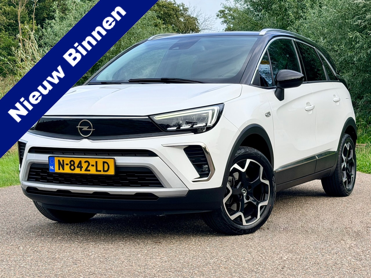 Opel Crossland - 1.2 Turbo Ultimate Automaat Clima Navi Panodak Trekhaak Dealer Onderhouden Cruise Control - AutoWereld.nl