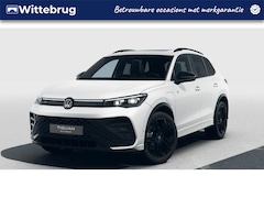 Volkswagen Tiguan - 1.5 eHybrid 272PK DSG R-Line Edition / Resterende Fabrieksgarantie tot 1-10 2029 / Black S