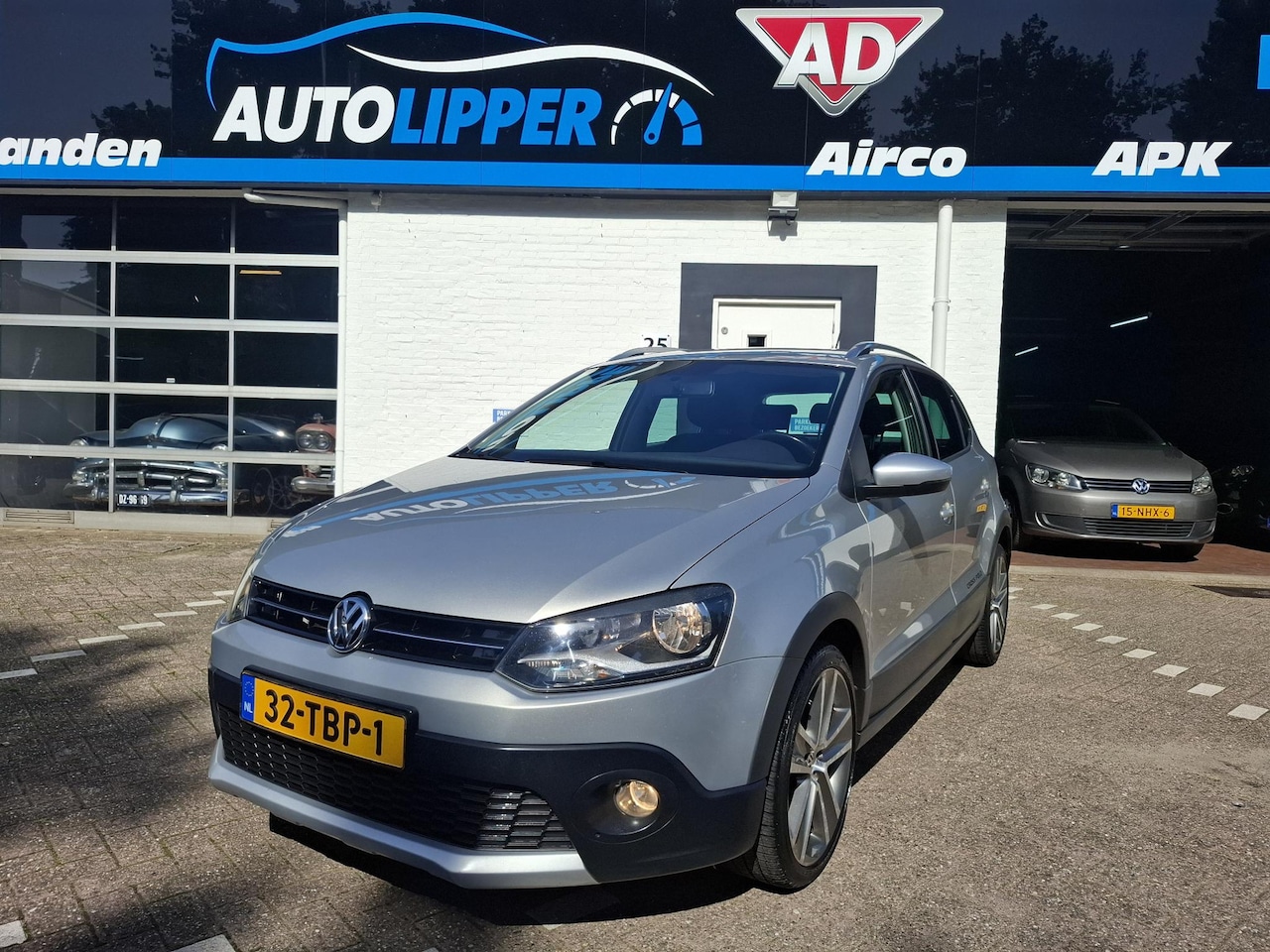 Volkswagen Polo - 1.2 TSI Cross DSG Automaat Navi | All seasons | Camera | Nieuwe APK bij aflevering - AutoWereld.nl