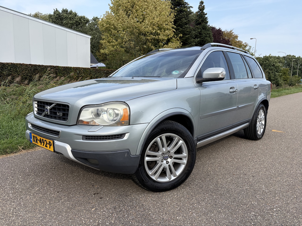 Volvo XC90 - 4.4 V8 R-Design / AUTOMAAT / SCHUIFDAK / 7 PERSOONS / LEER / CRUISE - AutoWereld.nl