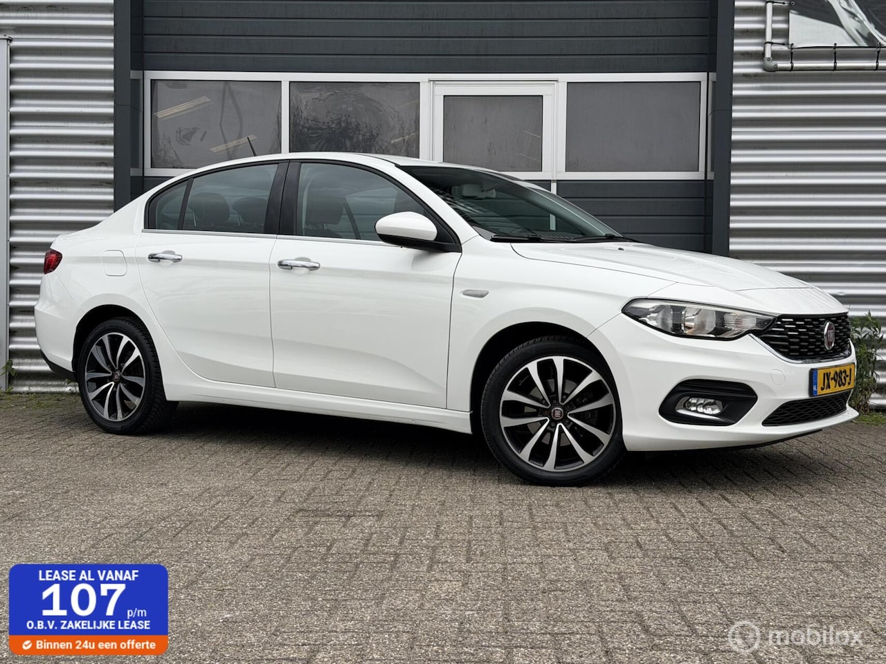 Fiat Tipo - 1.4 16V Lounge 2016|100% O-houd|17 Inch|Luxe|Navi| - AutoWereld.nl