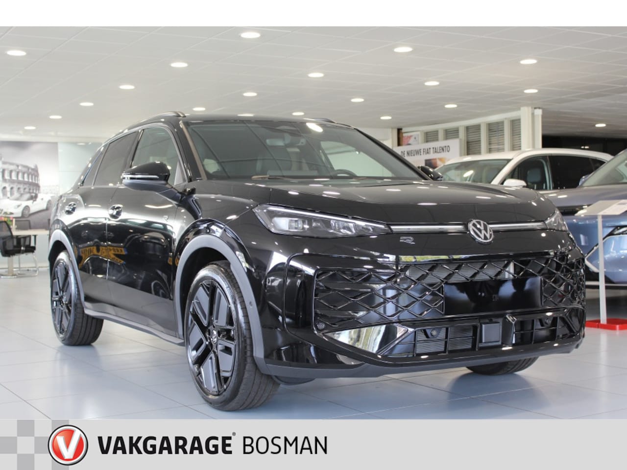 Volkswagen T-Roc - 1.5 eTSI R-Line/PANO/CAMERA/CARPLAY - AutoWereld.nl
