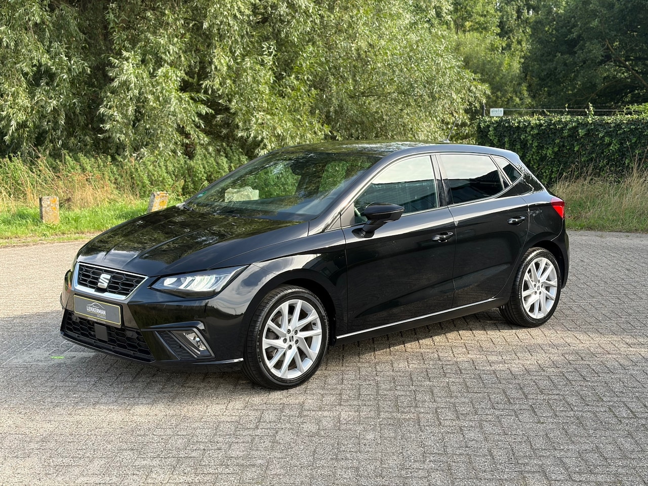 SEAT Ibiza - 1.0 EcoTSI FR CARPLAY I CAMERA I CRUISE I DEALER ONDH I 6BAK - AutoWereld.nl