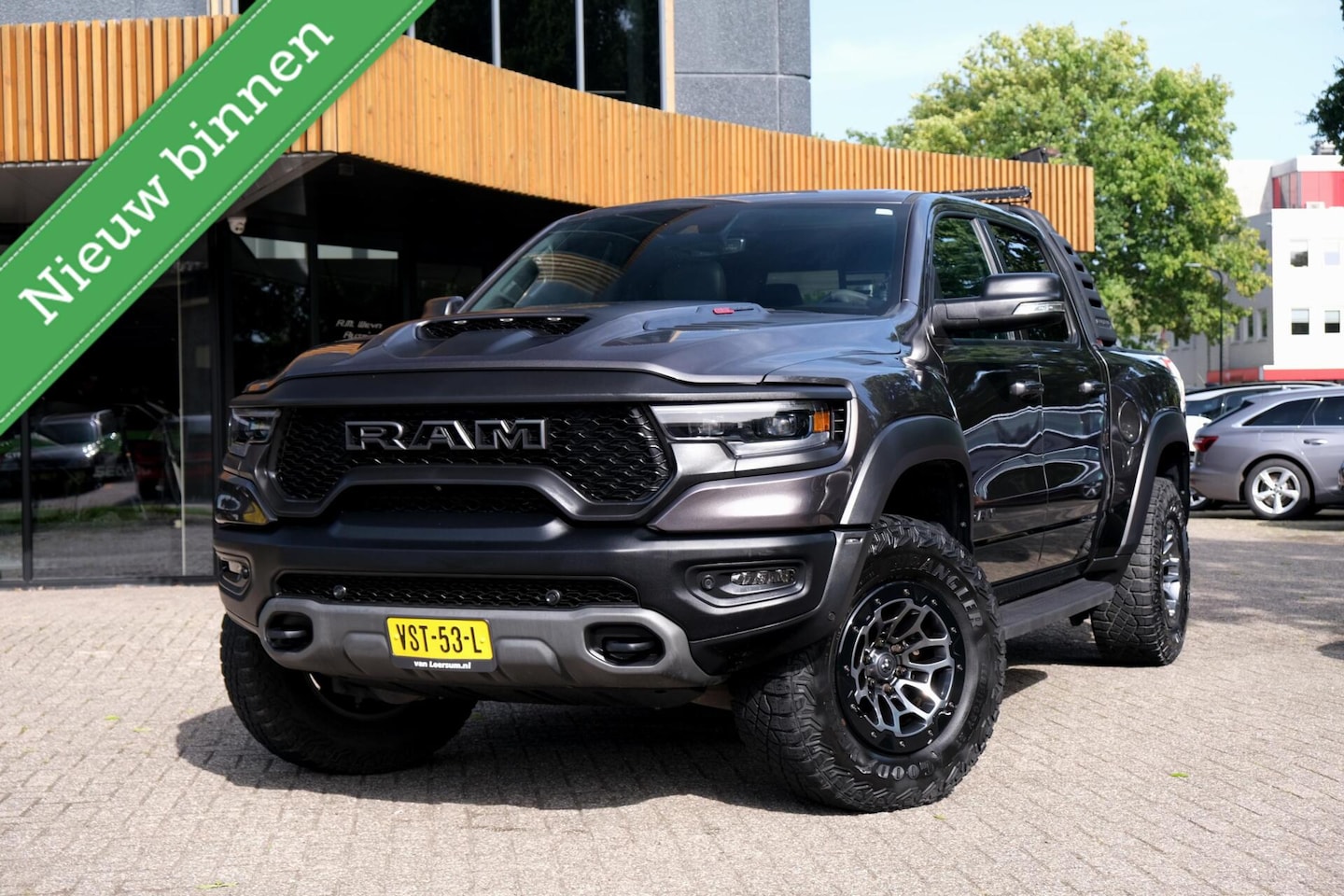 Dodge Ram 1500 - 4X4 6.2 V8 4x4 Crew Cab TRX|EXCL.BTW|711PK!|Pano|LPG|RAMBAR|Alpine|Stoelkoeling|Stuurwielv - AutoWereld.nl