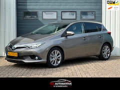 Toyota Auris - 1.8 Hybrid Dynamic 2e EIG/NAVI/CLIMA/CRUISE