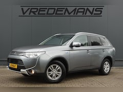 Mitsubishi Outlander - 2.0 PHEV Instyle+