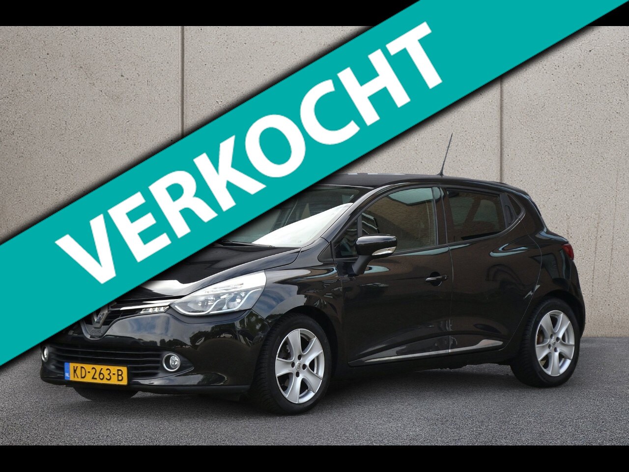 Renault Clio - 0.9 TCe Eco2 Night&Day | Navi | Cruise | Nette staat - AutoWereld.nl