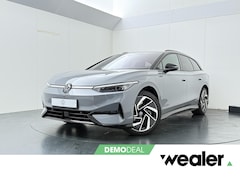 Volkswagen ID.7 Tourer - Pro Limited Edition Plus 77 kWh 286pk | LED Matrix | Stoel- & stuurwielverwarming | Naviga