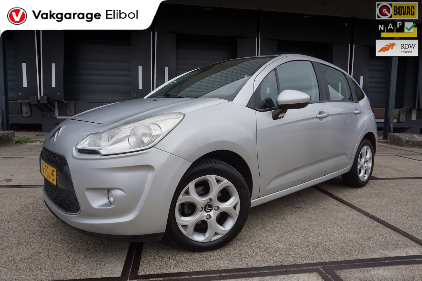 Citroën C3 - 1.4 VTi Ligne Business 1.4 VTi Ligne Business - AutoWereld.nl