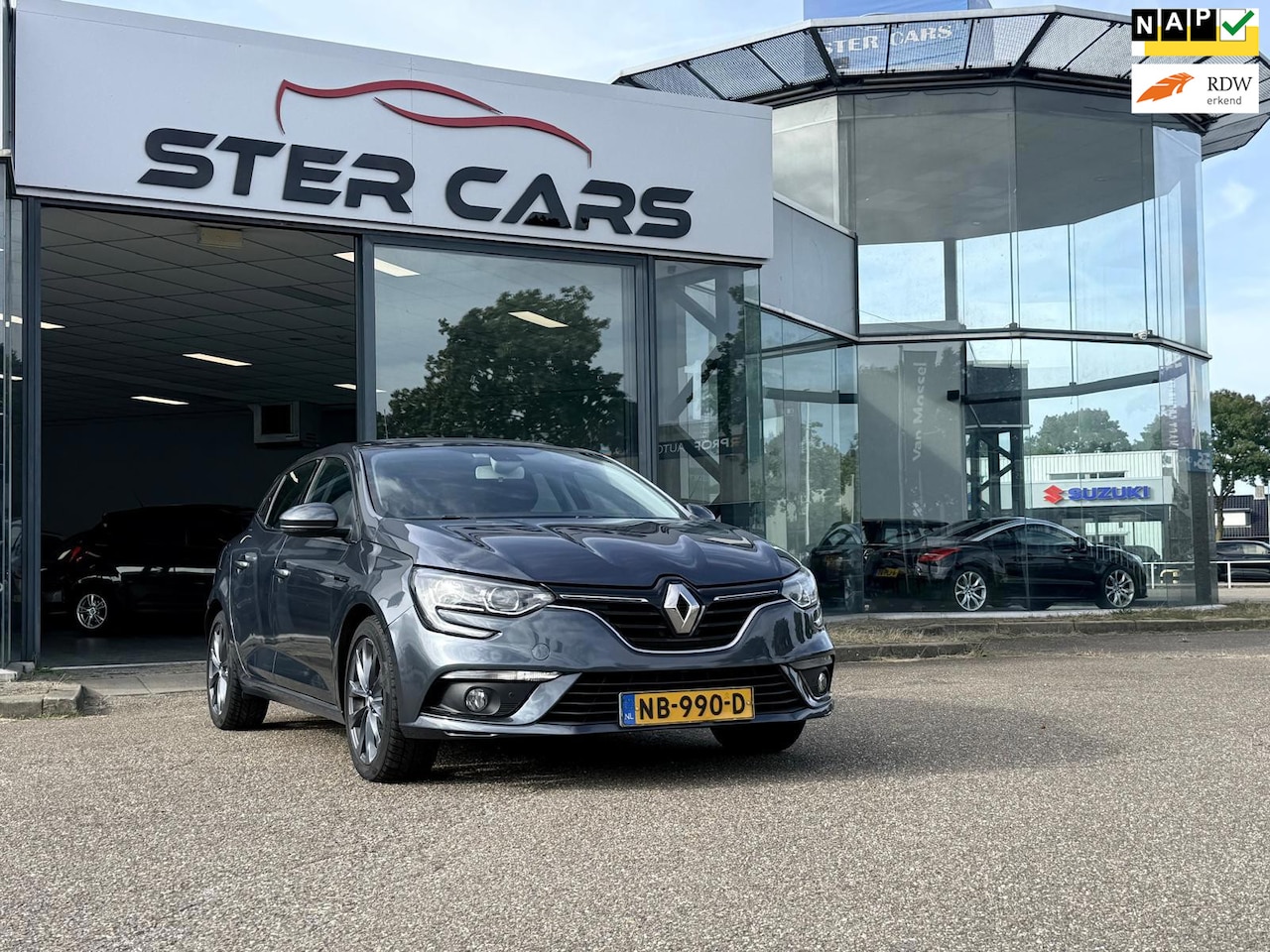 Renault Mégane - 1.2 TCe Zen|Schuifdak| Leer|NAP|APK|Trekhaak| - AutoWereld.nl