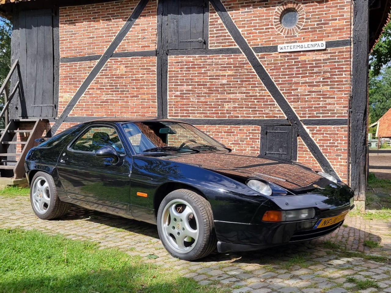 Porsche 928 - S4 handgeschakeld - AutoWereld.nl