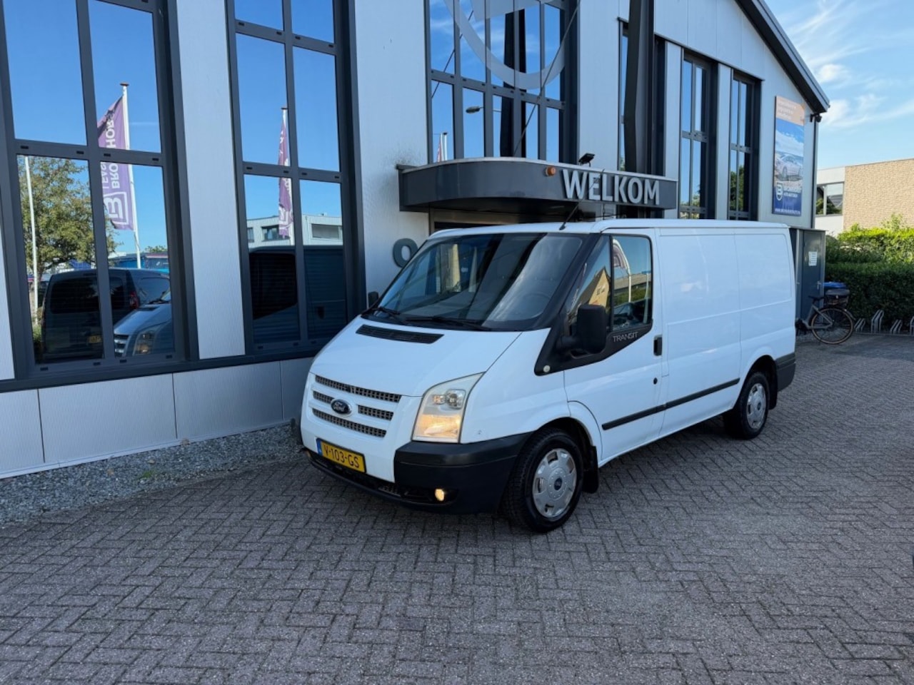 Ford Transit - 2.2 TDCI 125PK Airco, Schuifdeur, trekhk, 3-pers, - AutoWereld.nl